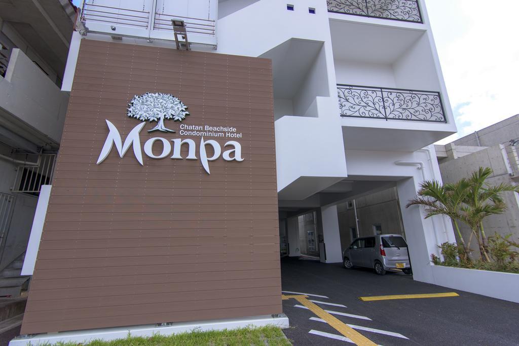 Condominium Hotel Monpa Chatan Bagian luar foto